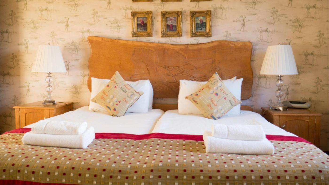 Kilconquhar Castle Estate Bed & Breakfast Стая снимка